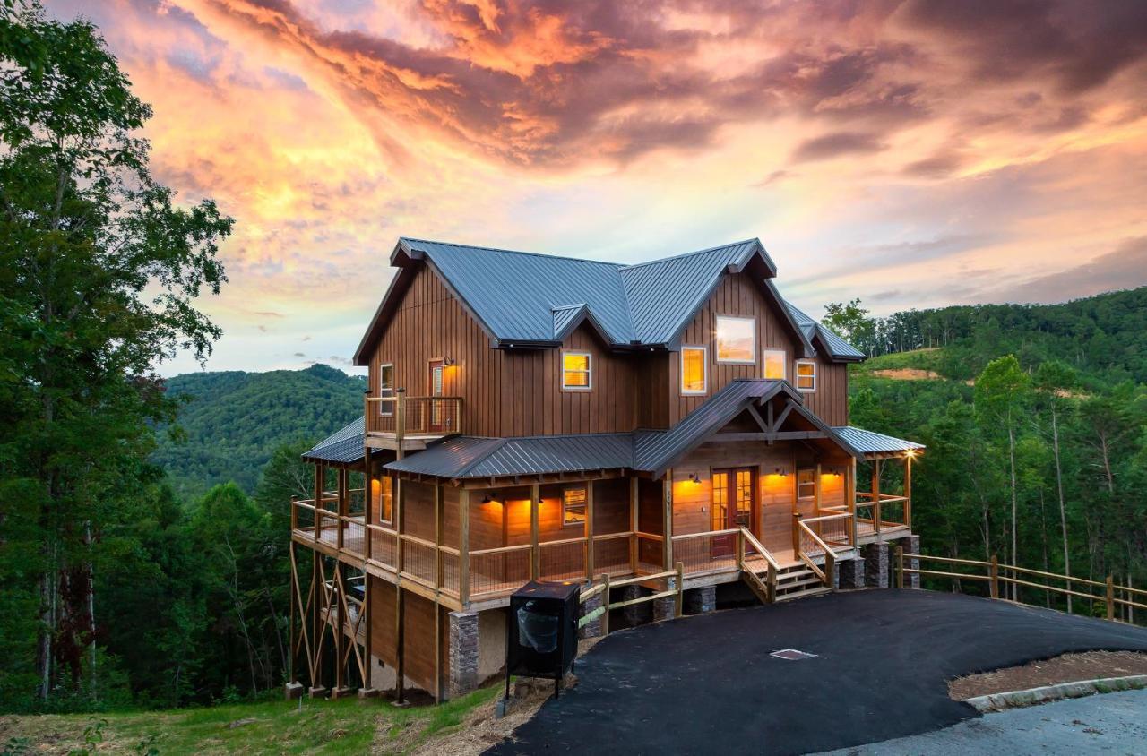 Thunder Mountain Lodge Cabin Sevierville Exterior photo