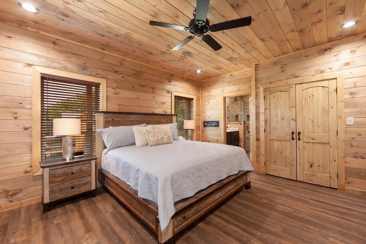 Thunder Mountain Lodge Cabin Sevierville Exterior photo