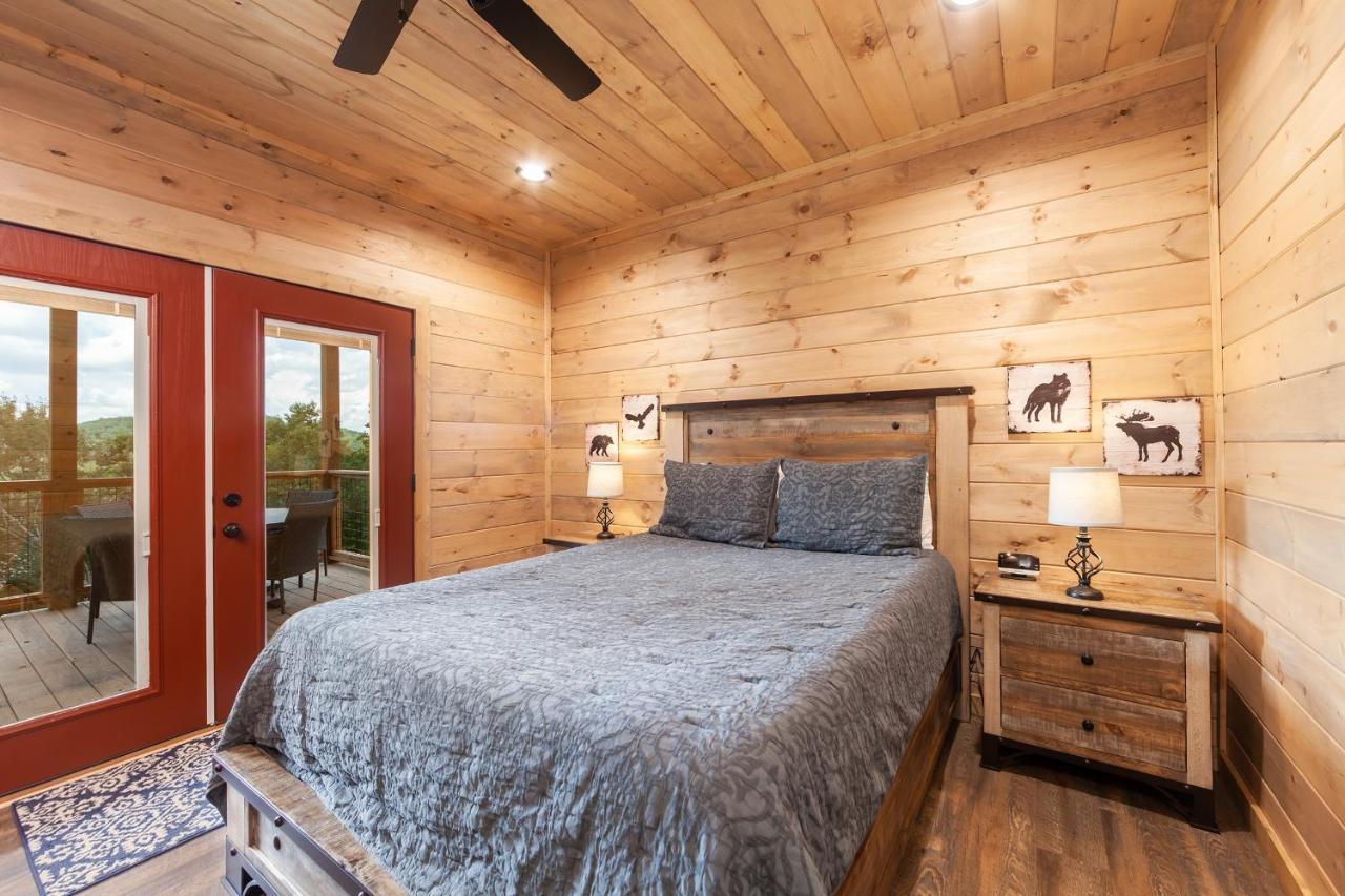 Thunder Mountain Lodge Cabin Sevierville Exterior photo