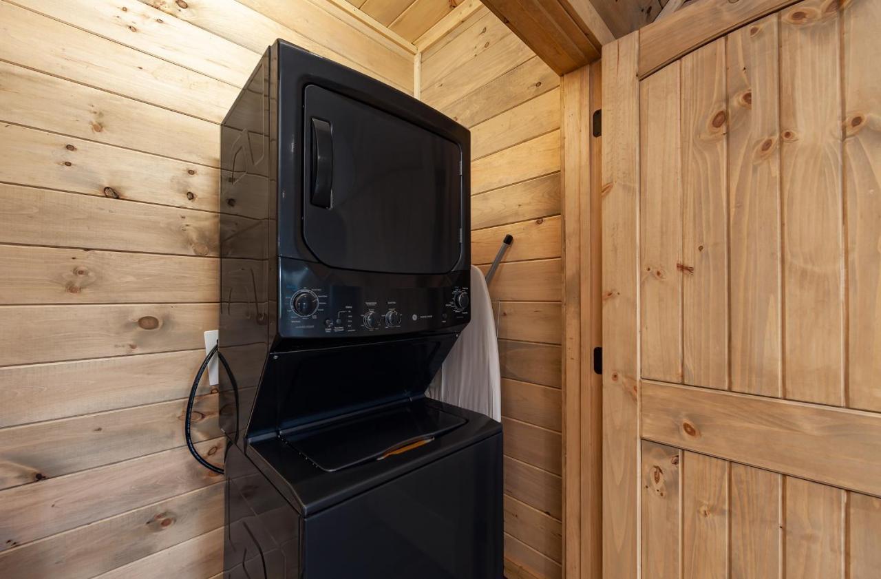 Thunder Mountain Lodge Cabin Sevierville Exterior photo