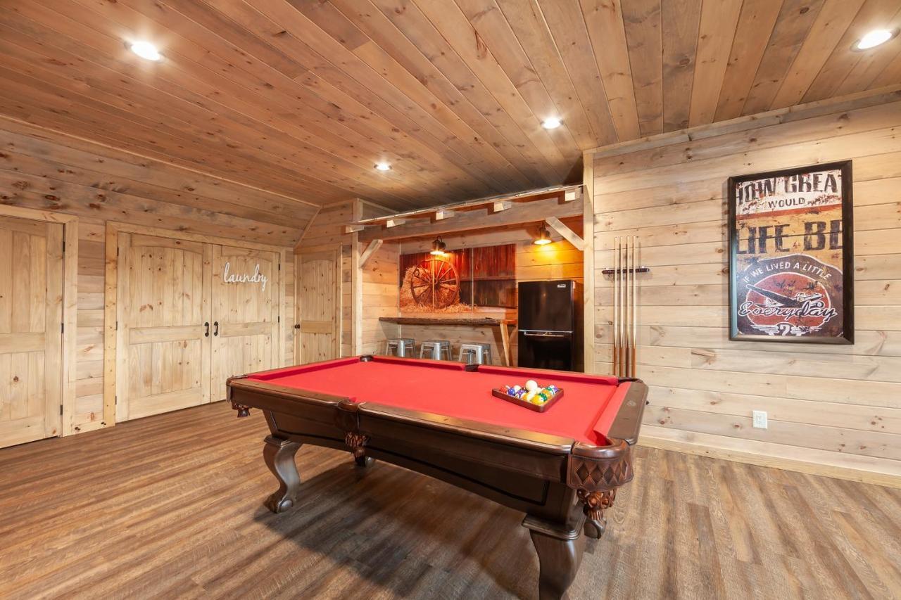 Thunder Mountain Lodge Cabin Sevierville Exterior photo